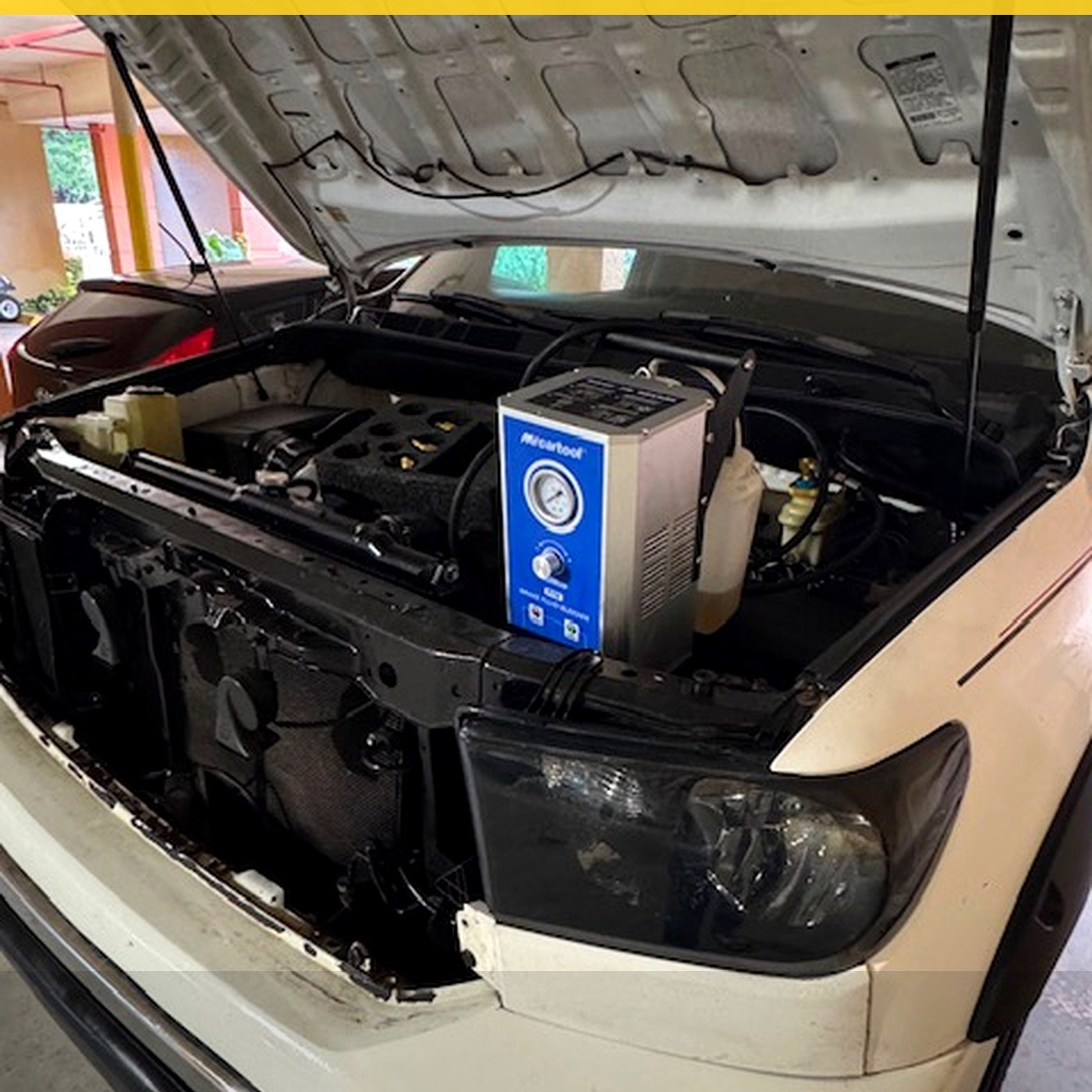 Servicio de aire acondicionado en camioneta